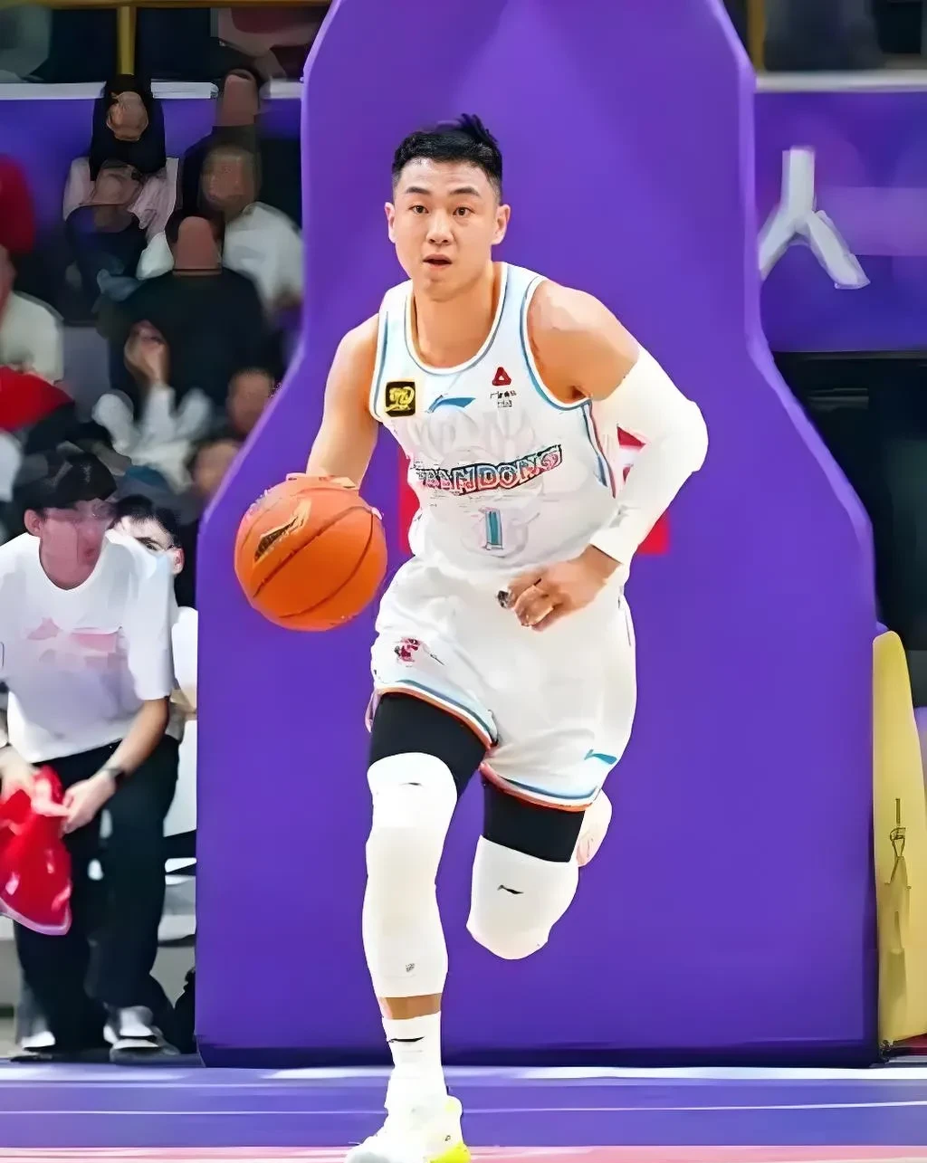 问鼎娱乐- 赛后体能课后；波尔图状态回暖备战NBA季后赛；球迷炸锅；训练强度明显提升