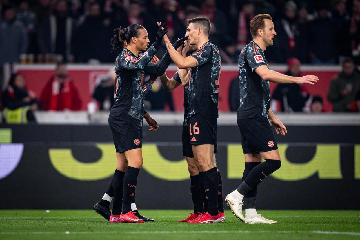 问鼎国际-内马尔在拜仁比赛中大胜,出色防守引发热议!的简单介绍